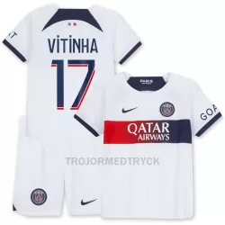 Paris Saint-Germain Vitinha 17 Fotbollströja Barn Borta 2023/24 Paris Saint-Germain Vitinha 17 Fotbollströja Barn Borta 2023/24