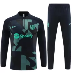 Barcelona Träningströjasats Quarter-Zip Barn 2023/24 Svart Barcelona Träningströjasats Quarter-Zip Barn 2023/24 Svart