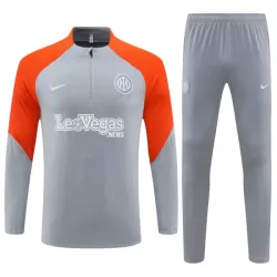 Inter Milan Träningströjasats Quarter-Zip 2023/24 Grå Inter Milan Träningströjasats Quarter-Zip 2023/24 Grå