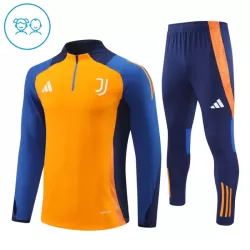 Juventus Träningströjasats Quarter-Zip Barn 2024/25 Orange Juventus Träningströjasats Quarter-Zip Barn 2024/25 Orange