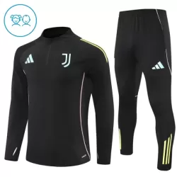 Juventus Träningströjasats Quarter-Zip Barn 2025/26 Svart Juventus Träningströjasats Quarter-Zip Barn 2025/26 Svart