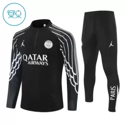 Paris Saint-Germain Träningströjasats Quarter-Zip Barn 2025/26 Svart Paris Saint-Germain Träningströjasats Quarter-Zip Barn 2025/26 Svart