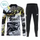 Real Madrid Marvel Träningströjasats Quarter-Zip Barn 2026/27 Svart Real Madrid Marvel Träningströjasats Quarter-Zip Barn 2026/27 Svart