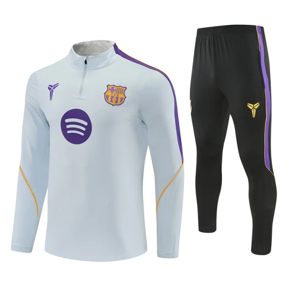 Barcelona Träningströjasats Quarter-Zip 2026/27 Vit Barcelona Träningströjasats Quarter-Zip 2026/27 Vit