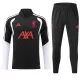 Liverpool Träningströjasats Quarter-Zip 2026/27 Svart Liverpool Träningströjasats Quarter-Zip 2026/27 Svart