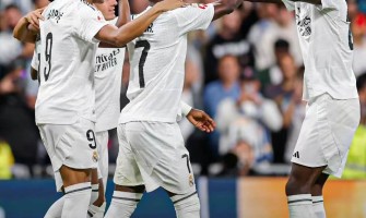 Kan den nya generationen Galaxy Battleship vara lika oövervinnerlig och oförstörbar som den tidigare generationen Galaxy Battleship? Kan den nya generationen Galaxy Battleship vara lika oövervinnerlig och oförstörbar som den tidigare generationen Galaxy Battleship?