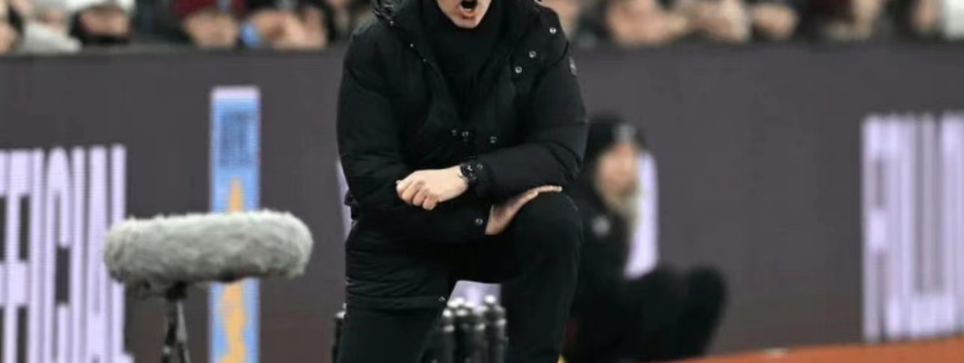 Aston Villa-tröja och Emerys gyllene ögonblick Aston Villa-tröja och Emerys gyllene ögonblick