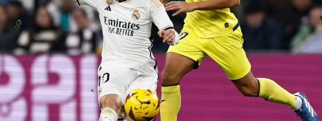 Modric vann årtiondets bästa mittfältare, dubbel utmärkelse för Real Madrid och Kroatien Modric vann årtiondets bästa mittfältare, dubbel utmärkelse för Real Madrid och Kroatien